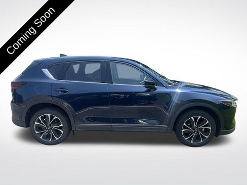 Used 2022 MAZDA CX-5 AWD 2.5 S w/ Premium Package image 4