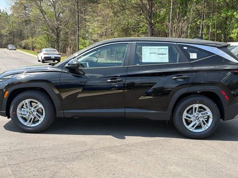 New 2026 Hyundai Tucson SE image 8