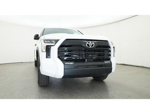 New 2026 Toyota Tundra SR5 AWD/4WD image 30