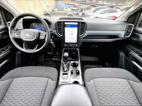 Used 2025 Ford Ranger XL image 15