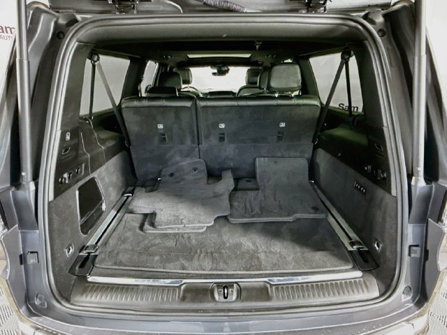 Used 2023 Jeep Grand Wagoneer L 4WD image 26