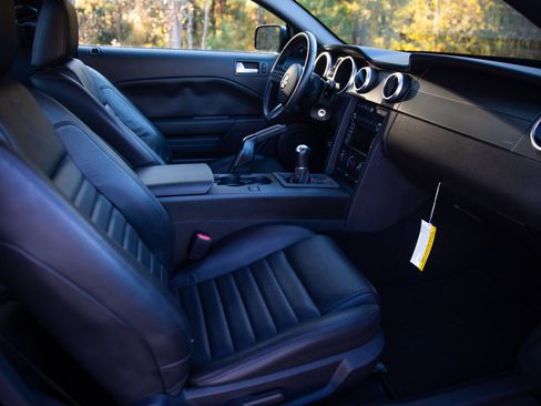 Used 2008 Ford Mustang Shelby GT500 image 34