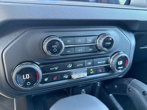New 2026 Ford Bronco Raptor AWD/4WD image 17