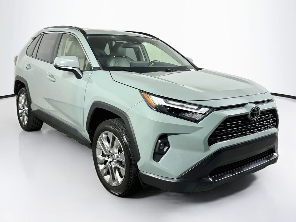 Used 2023 Toyota RAV4 XLE Premium FWD image 2