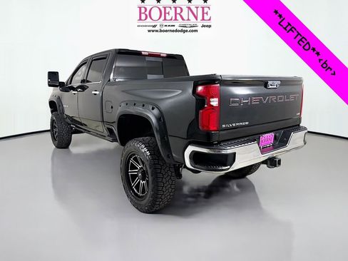 Used 2022 Chevrolet Silverado 2500 LTZ w/ LTZ Convenience Package image 5