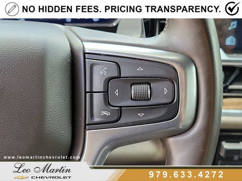 Used 2025 Chevrolet Silverado 1500 LT AWD/4WD image 24