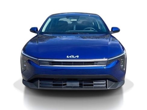 New 2026 Kia K4 FWD image 3