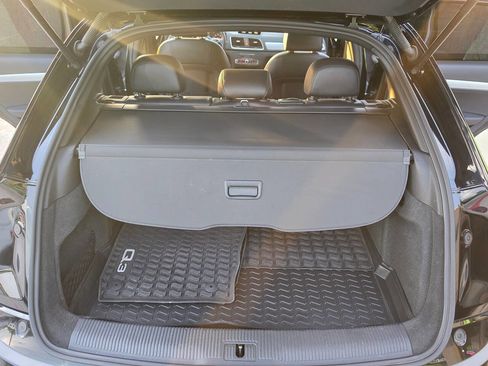 Used 2018 Audi Q3 2.0T Premium image 49