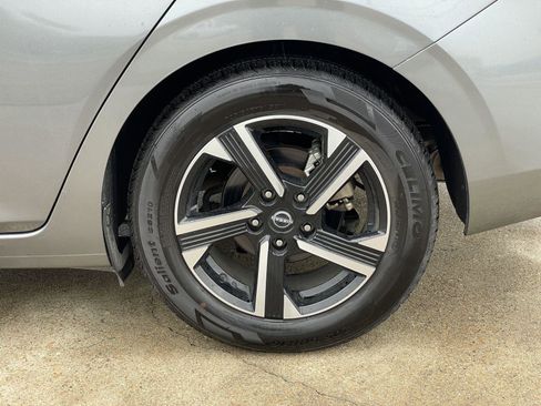 Used 2024 Nissan Sentra SV image 42