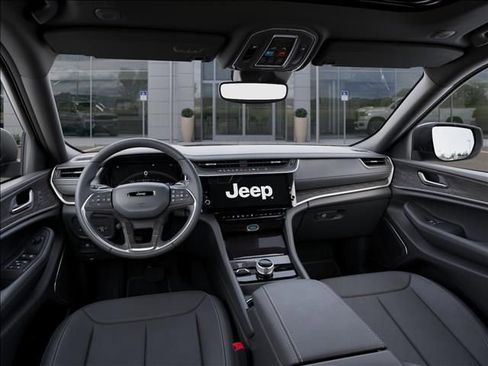 New 2026 Jeep Grand Cherokee Limited image 14