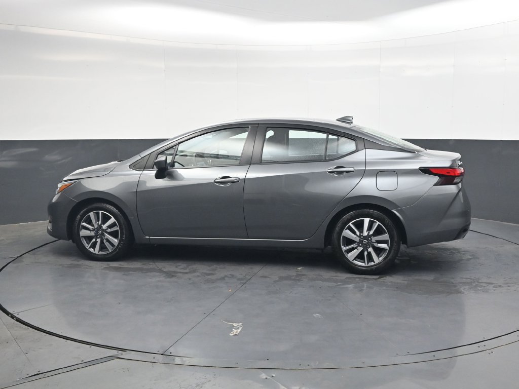 Used 2024 Nissan Versa SV FWD image 7