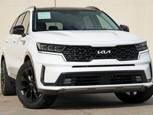 Used 2022 Kia Sorento SX AWD/4WD image 2
