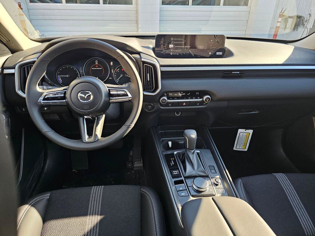 New 2026 MAZDA CX-50 2.5 Hybrid w/ Weather Package AWD/4WD image 17