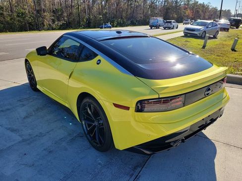 Certified 2024 Nissan Z Performance w/ Floor Mat Package image 4