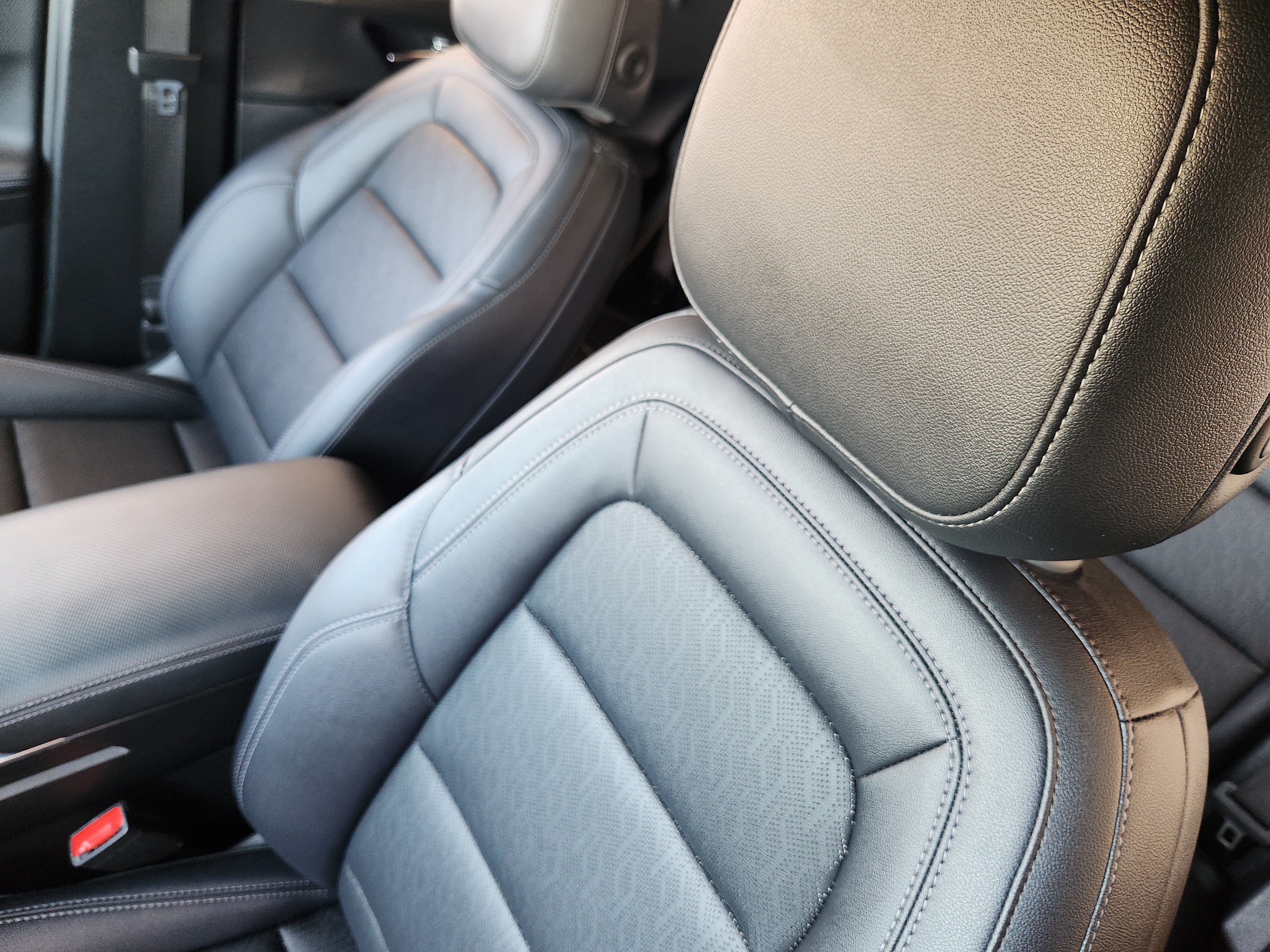 Certified 2025 Chevrolet Equinox LT w/ Convenience Package II FWD image 25