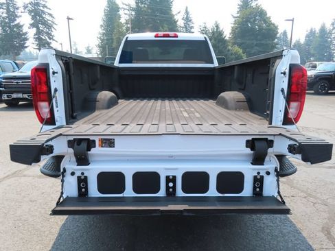 Used 2024 GMC Sierra 2500 SLE w/ SLE Convenience Package AWD/4WD image 8