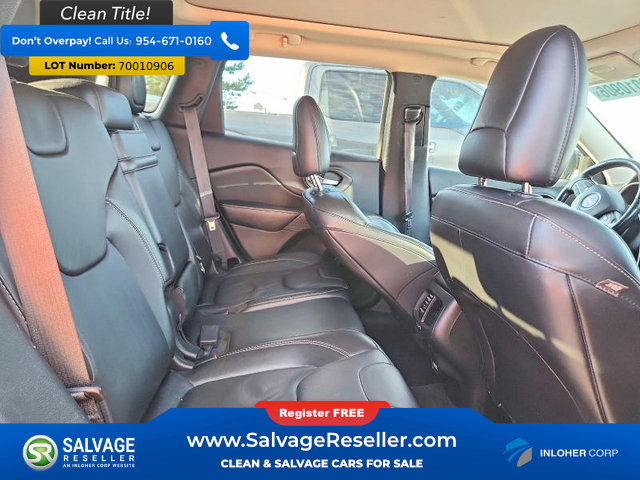 Used 2015 Jeep Cherokee Limited w/ Trailer Tow Group AWD/4WD image 15