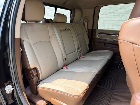 Used 2022 RAM 3500 Laramie AWD/4WD image 12