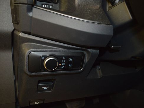 Used 2025 Ford Bronco Big Bend AWD/4WD image 16