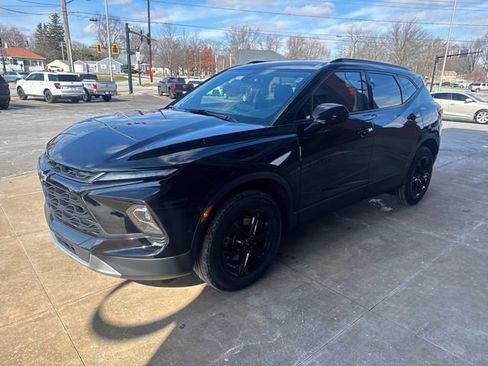 Certified 2023 Chevrolet Blazer LT w/ Midnight/Sport Edition image 5