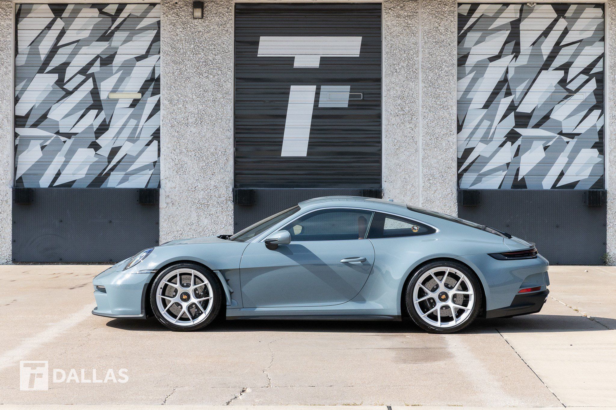 Used 2024 Porsche 911 S/T RWD image 1