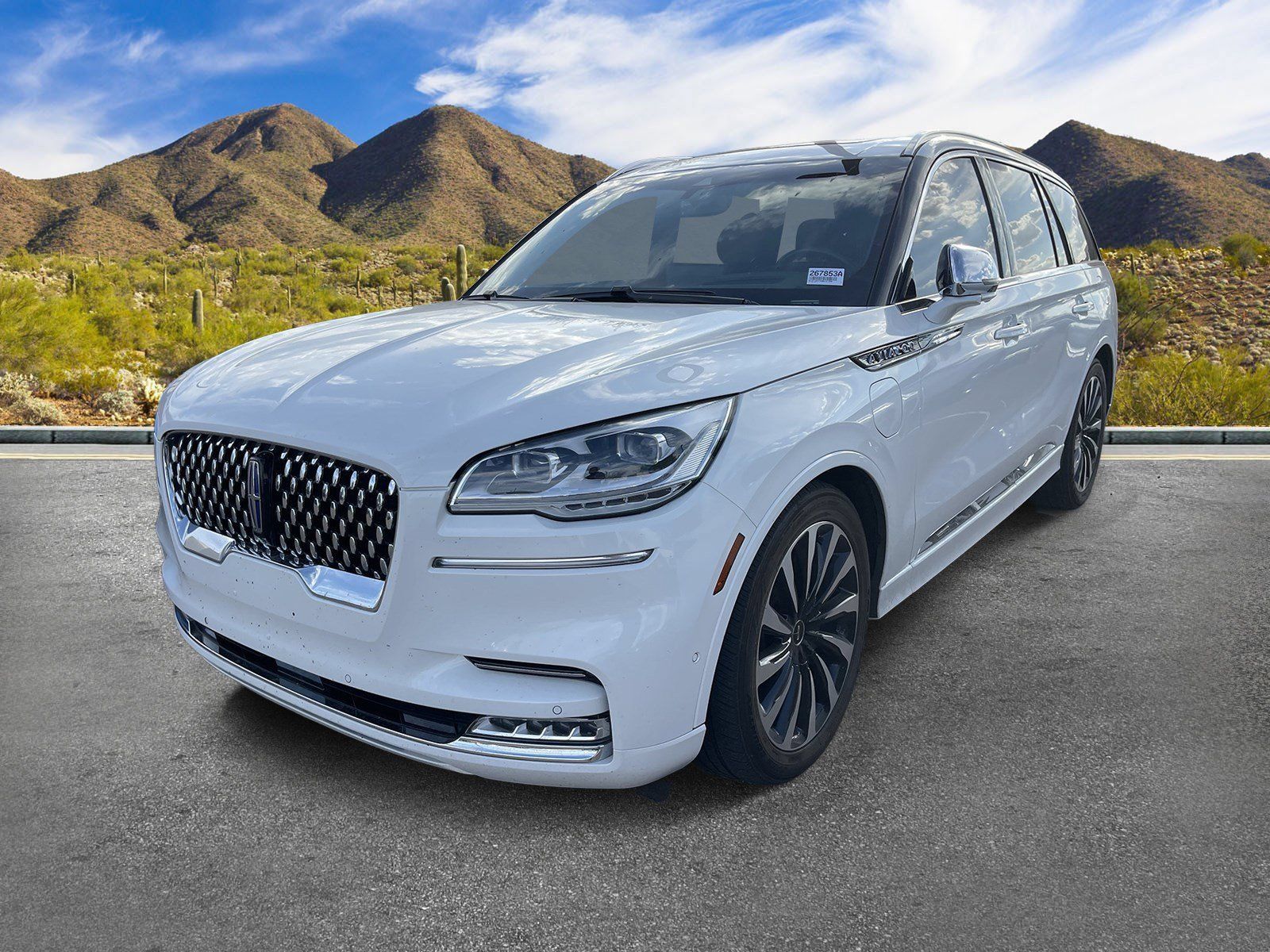 Used 2021 Lincoln Aviator Black Label Grand Touring AWD/4WD image 2
