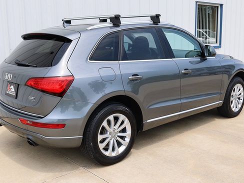 Used 2016 Audi Q5 2.0T Premium Plus w/ Technology Package AWD/4WD image 5