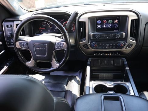 Used 2015 GMC Sierra 2500 Denali w/ Duramax Plus Package AWD/4WD image 16