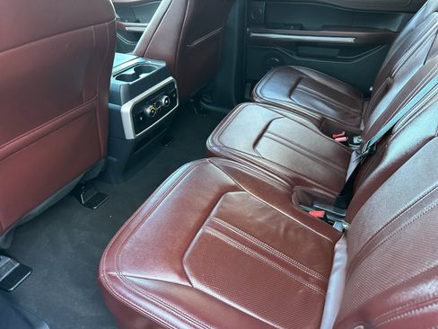 Used 2024 Ford Expedition Max Limited image 13