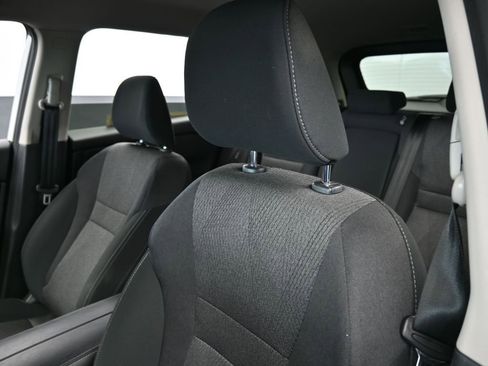 Used 2024 Nissan Rogue SV image 16