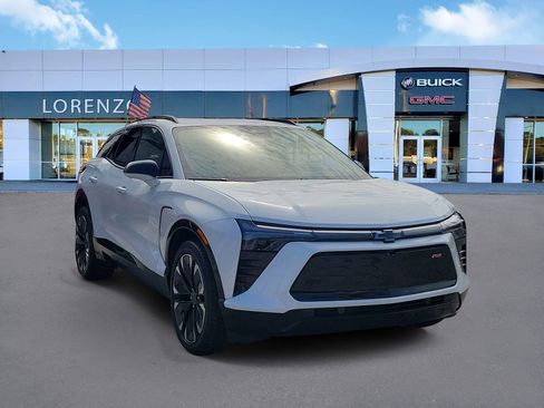Used 2024 Chevrolet Blazer EV RS AWD/4WD image 3