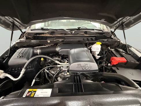 Used 2023 RAM 1500 Tradesman w/ Chrome Appearance Group AWD/4WD image 23