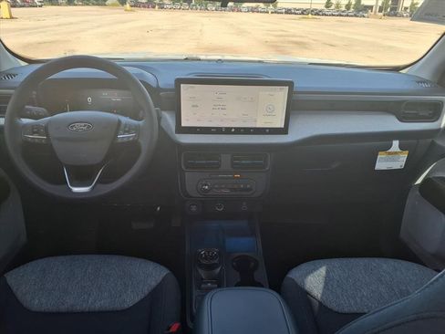 New 2026 Ford Maverick XLT FWD image 7