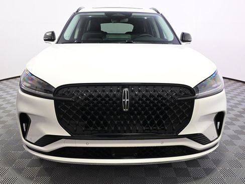 New 2026 Lincoln Aviator AWD image 10