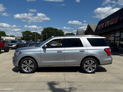 Used 2020 Ford Expedition Limited w/ Equipment Group 302A AWD/4WD image 3