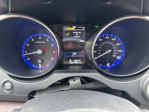 Used 2018 Subaru Outback 3.6R Limited AWD/4WD image 15