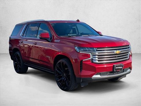 Used 2021 Chevrolet Tahoe High Country image 3