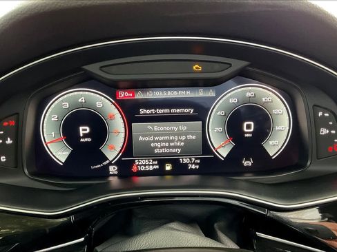 Used 2022 Audi Q7 Premium Plus w/ Premium Plus Package image 23