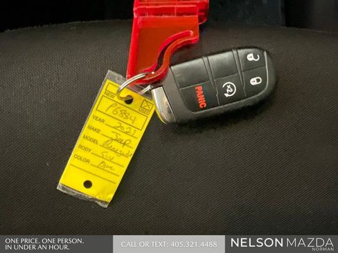 Used 2021 Jeep Renegade Latitude w/ Convenience Group FWD image 43