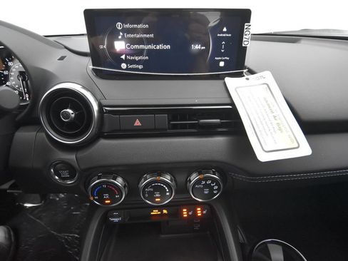 New 2026 MAZDA MX-5 Miata RF Grand Touring w/ Appearance Package RWD image 33