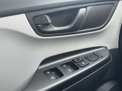 Certified 2023 Hyundai Kona SEL w/ Winter Weather Package image 17