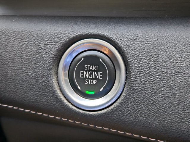 Used 2021 Cadillac Escalade Luxury RWD image 21