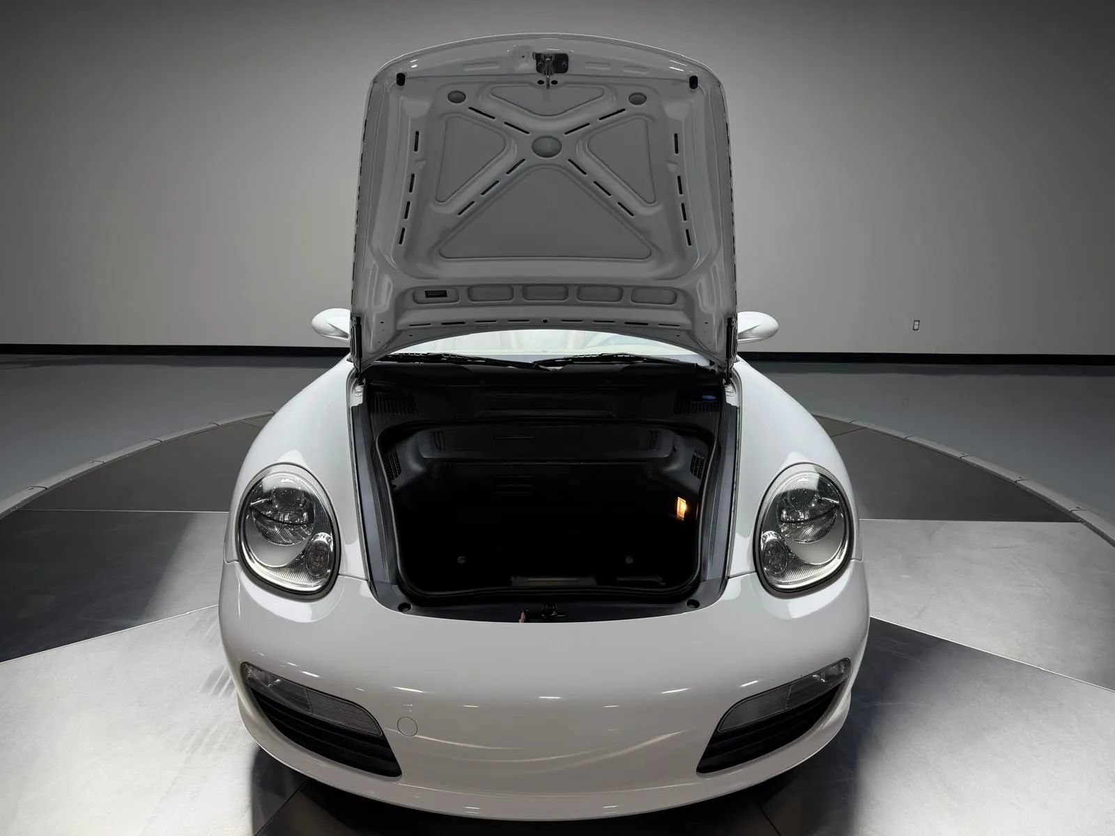 Used 2008 Porsche Boxster RWD image 10