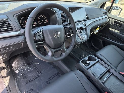 New 2026 Honda Odyssey EX-L image 14