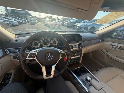 Used 2016 Mercedes-Benz E 350 Sedan image 6