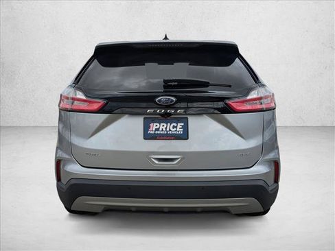 Used 2022 Ford Edge SEL image 7