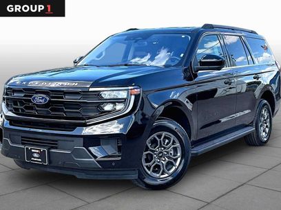 Used 2025 Ford Expedition Active