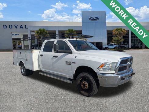 Used 2015 RAM 3500 Tradesman w/ Chrome Appearance Group image 2