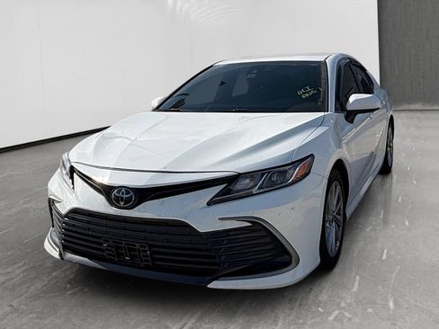 Used 2021 Toyota Camry LE FWD image 1
