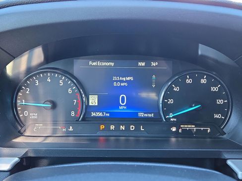 Used 2022 Ford Explorer XLT w/ Equipment Group 202A image 27